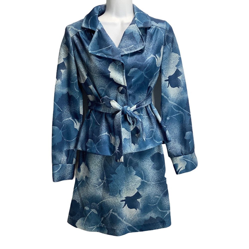 Vintage 2 Piece Set Size 5 Top Skirt Blue Floral Non Iron Elastic Waist Jacket